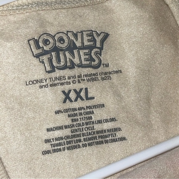 looney tunes graphic sweatshirt ivory Sz XXL - Picture 12 of 14